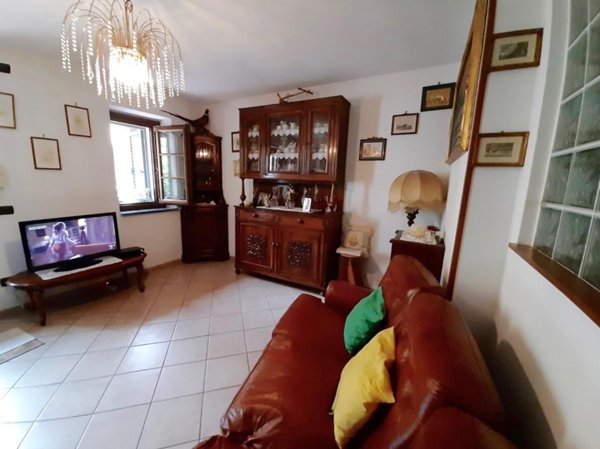 casa indipendente in vendita a San Giuliano Terme
