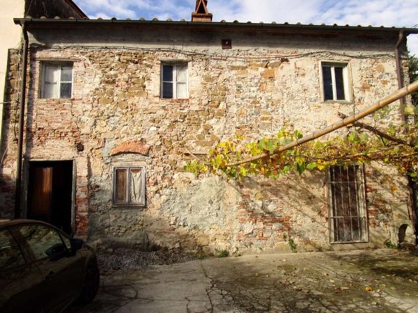 casa indipendente in vendita a San Giuliano Terme in zona Molina di Quosa