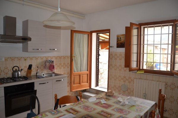 casa indipendente in vendita a San Giuliano Terme in zona Pontasserchio