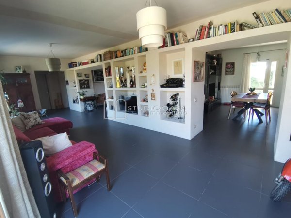casa indipendente in vendita a San Giuliano Terme in zona Arena-Metato