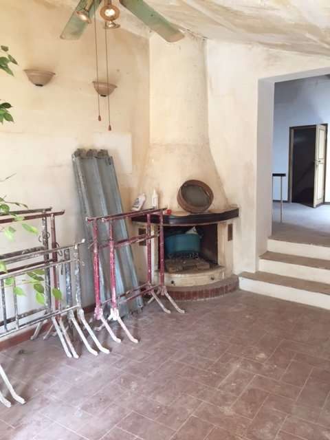 intera palazzina in vendita a San Giuliano Terme in zona Campo
