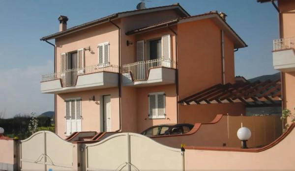 casa indipendente in vendita a San Giuliano Terme in zona Campo