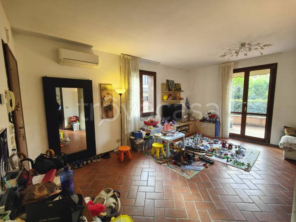 casa indipendente in vendita a San Giuliano Terme in zona Agnano