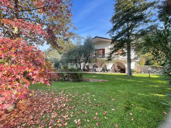 casa indipendente in vendita a San Giuliano Terme in zona Agnano