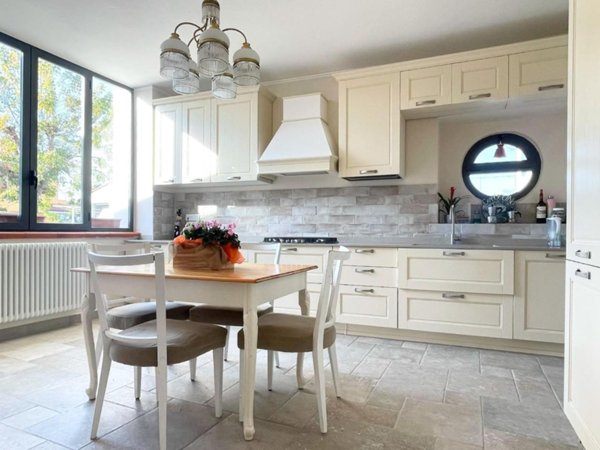 casa indipendente in vendita a San Giuliano Terme in zona Pappiana