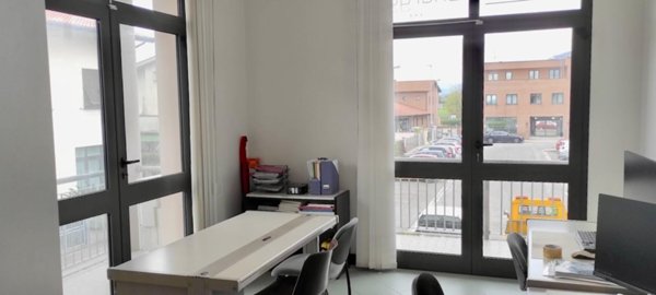 ufficio in vendita a San Giuliano Terme in zona San Martino a Ulmiano