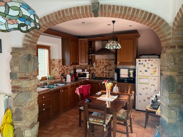 casa indipendente in vendita a San Giuliano Terme