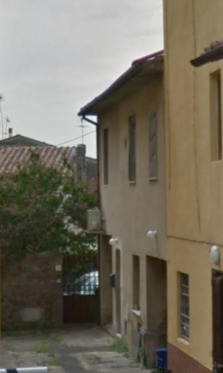 locale di sgombero in vendita a San Giuliano Terme