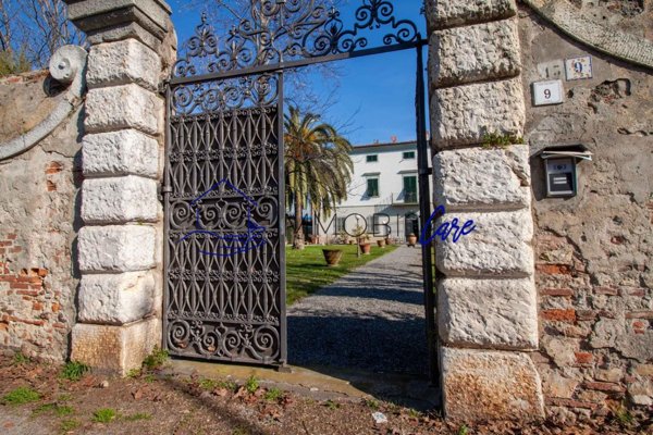 casa indipendente in vendita a San Giuliano Terme in zona Pontasserchio
