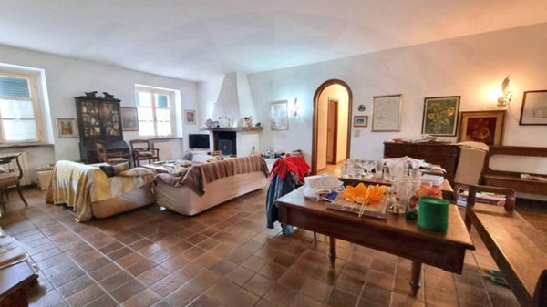casa semindipendente in vendita a San Giuliano Terme in zona Campo