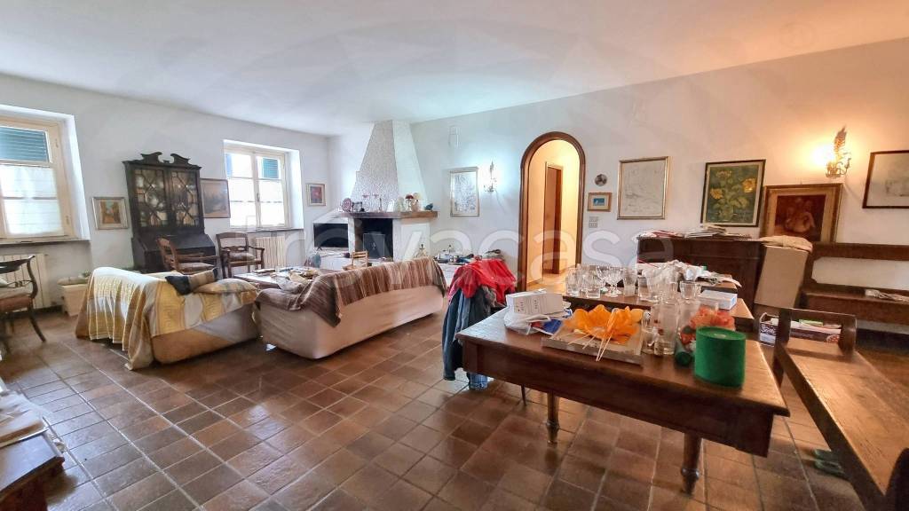 casa semindipendente in vendita a San Giuliano Terme in zona Campo