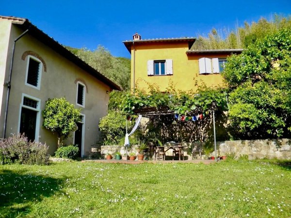 casale in vendita a San Giuliano Terme in zona Rigoli