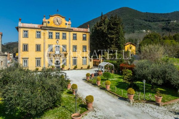 villa in vendita a San Giuliano Terme