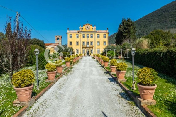 villa in vendita a San Giuliano Terme