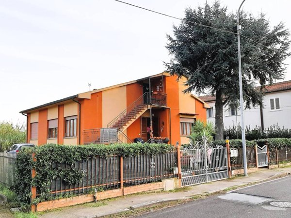 casa indipendente in vendita a San Giuliano Terme in zona Mezzana