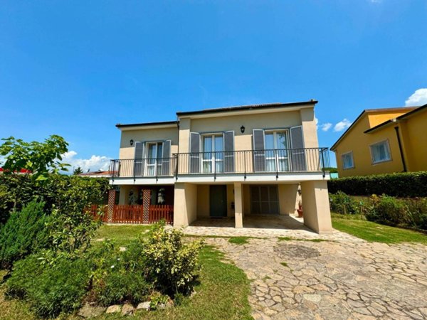 casa indipendente in vendita a San Giuliano Terme in zona Madonna dell'Acqua