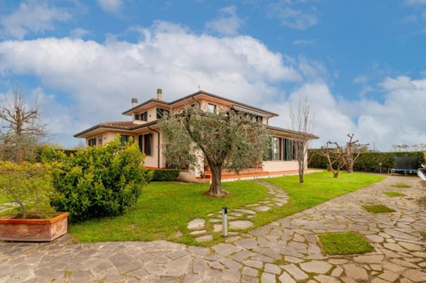 casa indipendente in vendita a San Giuliano Terme in zona Ghezzano