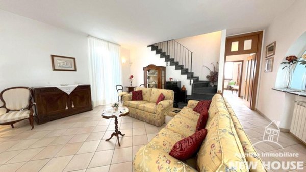 casa indipendente in vendita a San Giuliano Terme