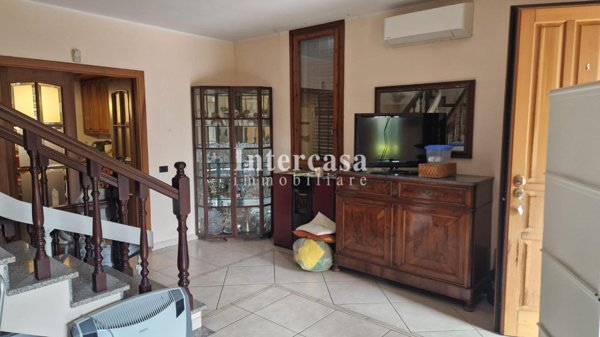 casa indipendente in vendita a San Giuliano Terme