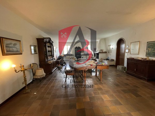 appartamento in vendita a San Giuliano Terme in zona Campo
