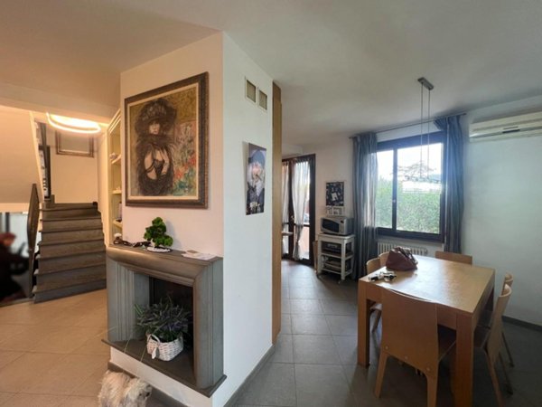 casa indipendente in vendita a San Giuliano Terme in zona Colignola