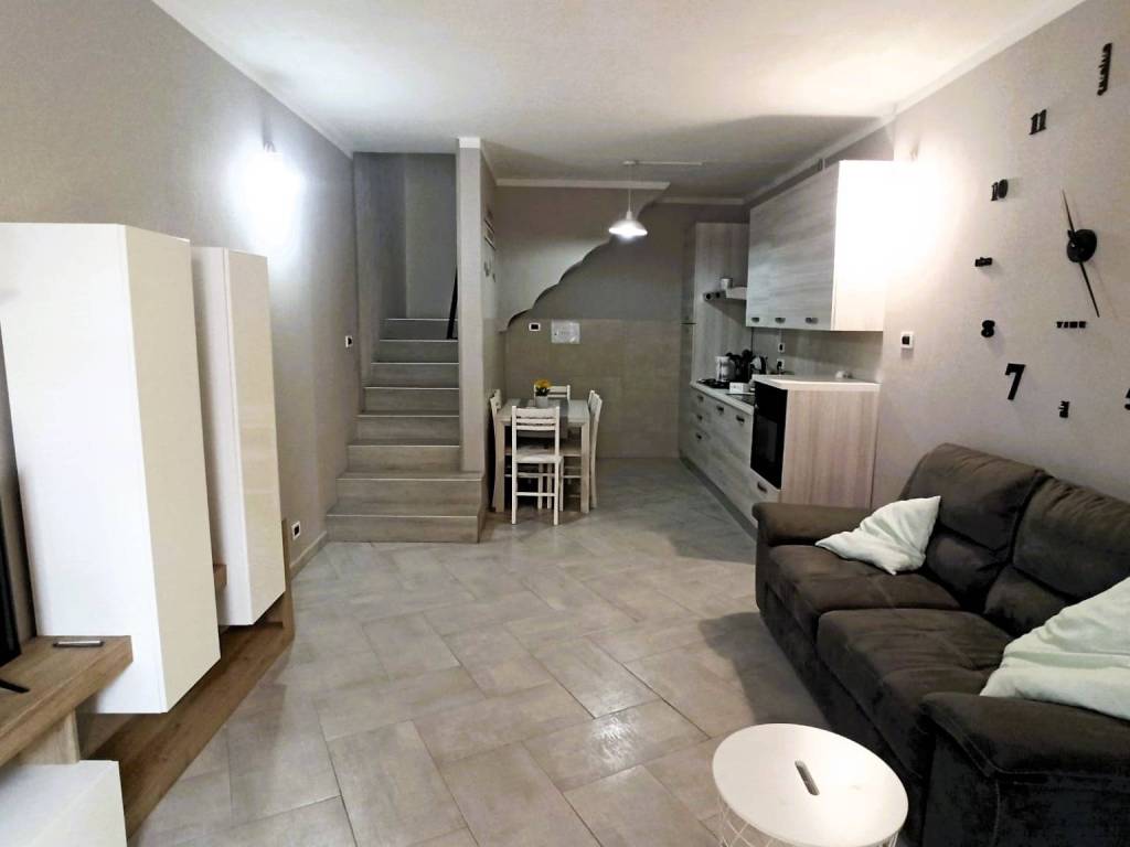 casa indipendente in vendita a San Giuliano Terme in zona Pontasserchio