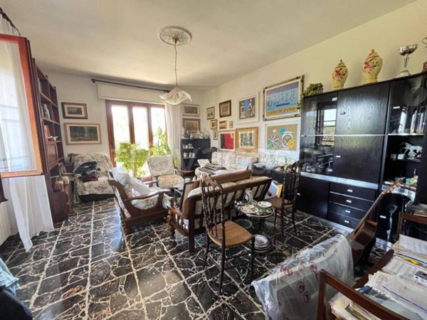 casa indipendente in vendita a San Giuliano Terme
