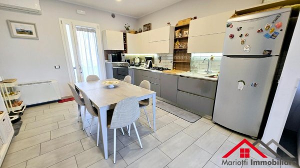 casa indipendente in vendita a San Giuliano Terme in zona Madonna dell'Acqua