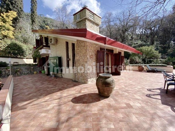 casa indipendente in vendita a San Giuliano Terme in zona Molina di Quosa