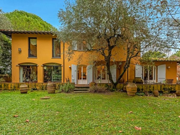 casa indipendente in vendita a San Giuliano Terme