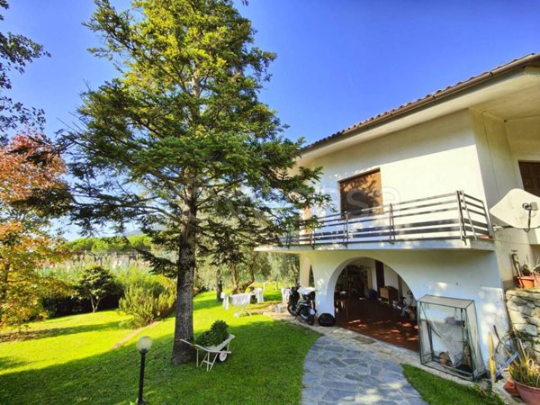 casa indipendente in vendita a San Giuliano Terme
