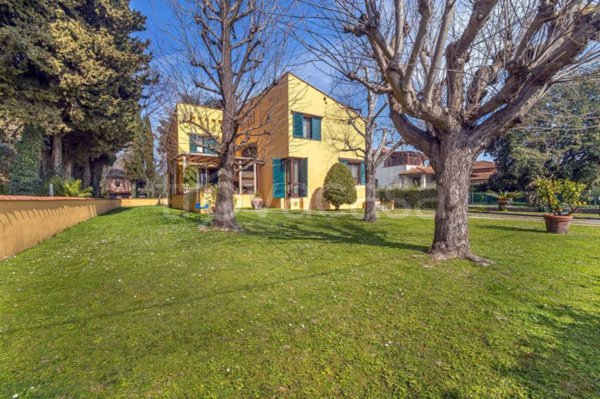 casa indipendente in vendita a San Giuliano Terme in zona Arena-Metato