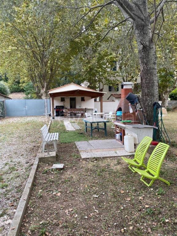casa indipendente in vendita a San Giuliano Terme