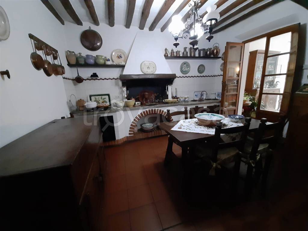casa indipendente in vendita a San Giuliano Terme