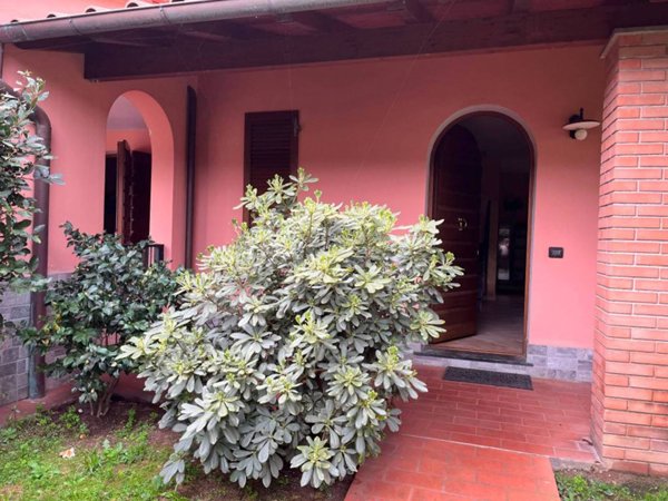 casa indipendente in vendita a San Giuliano Terme