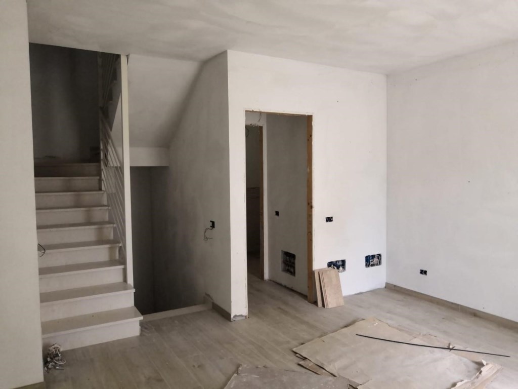 casa indipendente in vendita a San Giuliano Terme