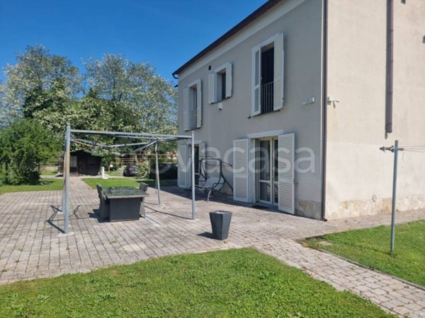 casa indipendente in vendita a San Giuliano Terme in zona Pontasserchio