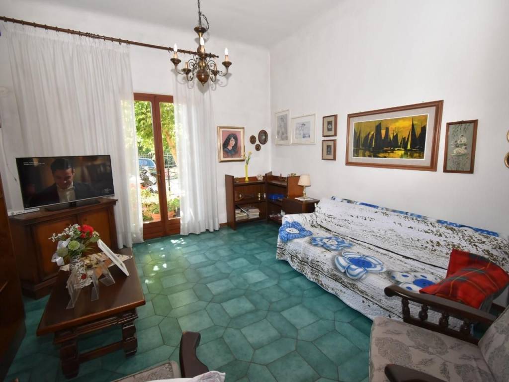 casa indipendente in vendita a San Giuliano Terme in zona Pontasserchio