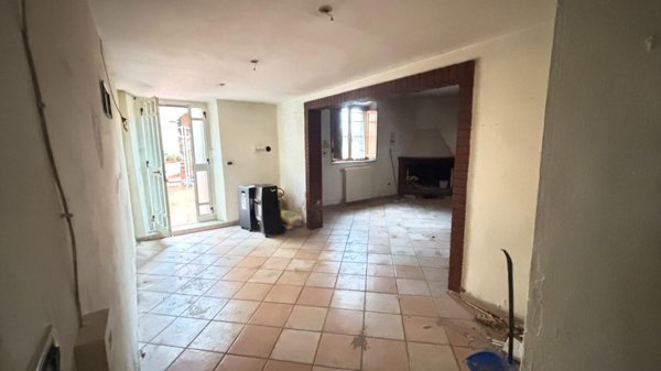 casa indipendente in vendita a San Giuliano Terme in zona Campo