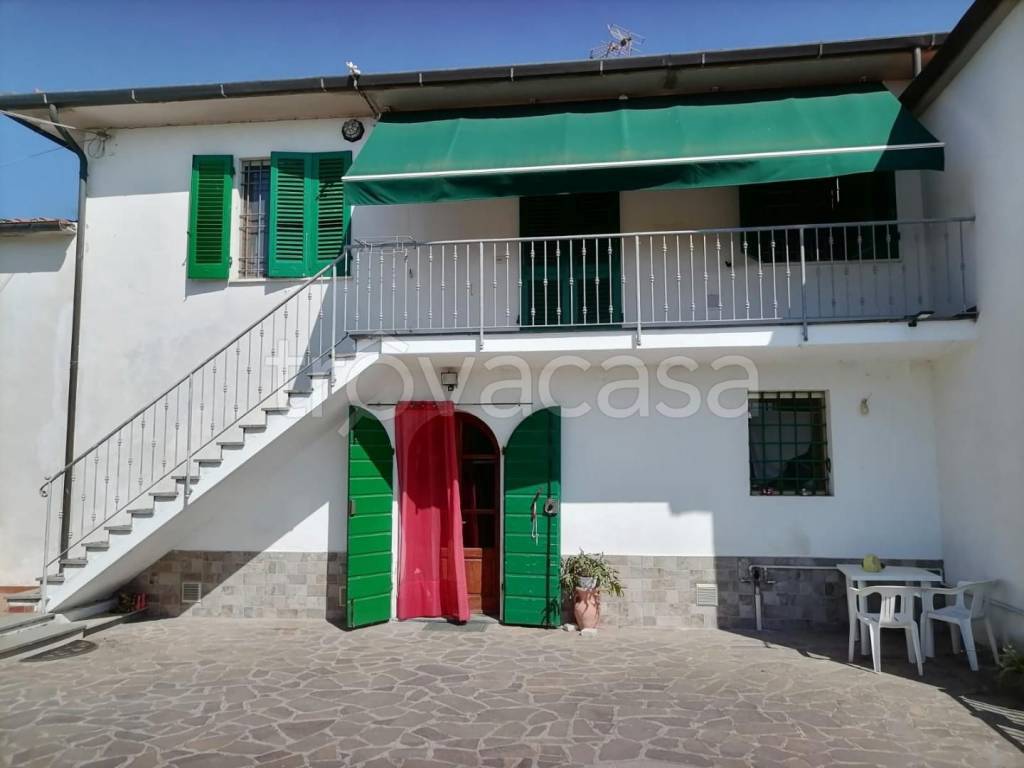 casa indipendente in vendita a San Giuliano Terme in zona Mezzana