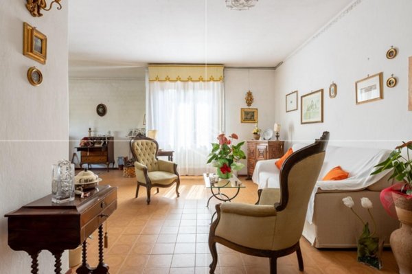casa indipendente in vendita a San Giuliano Terme in zona Mezzana