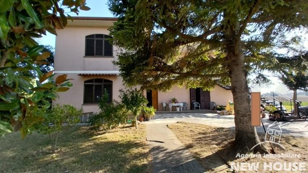 casa indipendente in vendita a San Giuliano Terme in zona Pontasserchio