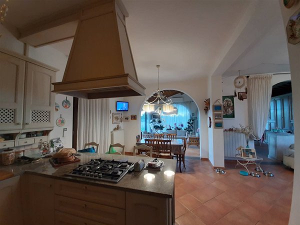 casa indipendente in vendita a San Giuliano Terme in zona Ghezzano