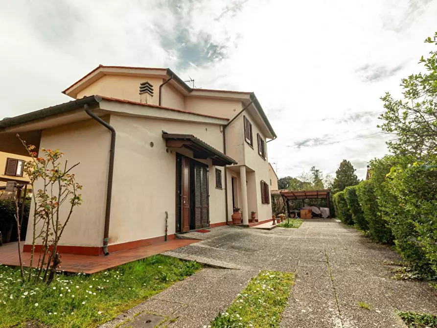 casa indipendente in vendita a San Giuliano Terme in zona Pontasserchio