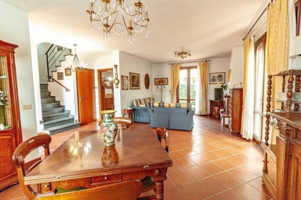 casa indipendente in vendita a San Giuliano Terme in zona Pontasserchio