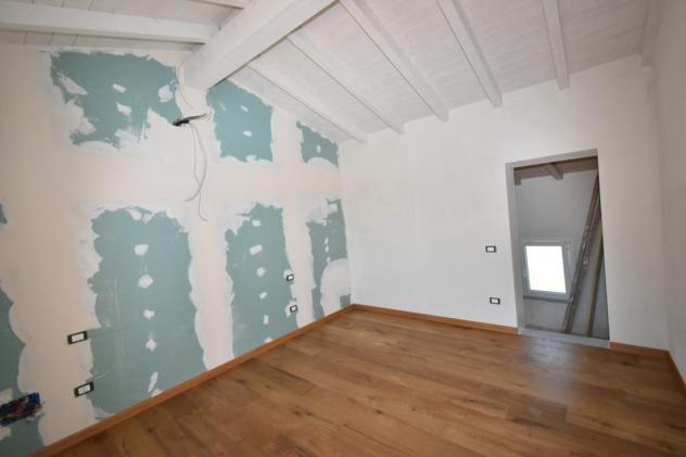 casa indipendente in vendita a San Giuliano Terme in zona Arena-Metato