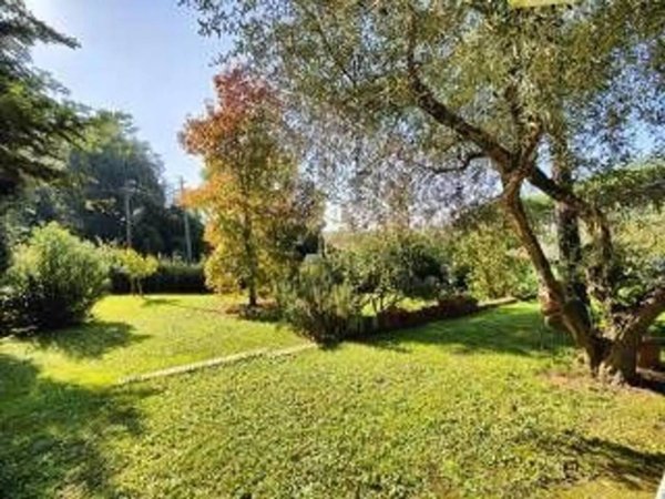 casa indipendente in vendita a San Giuliano Terme in zona Agnano