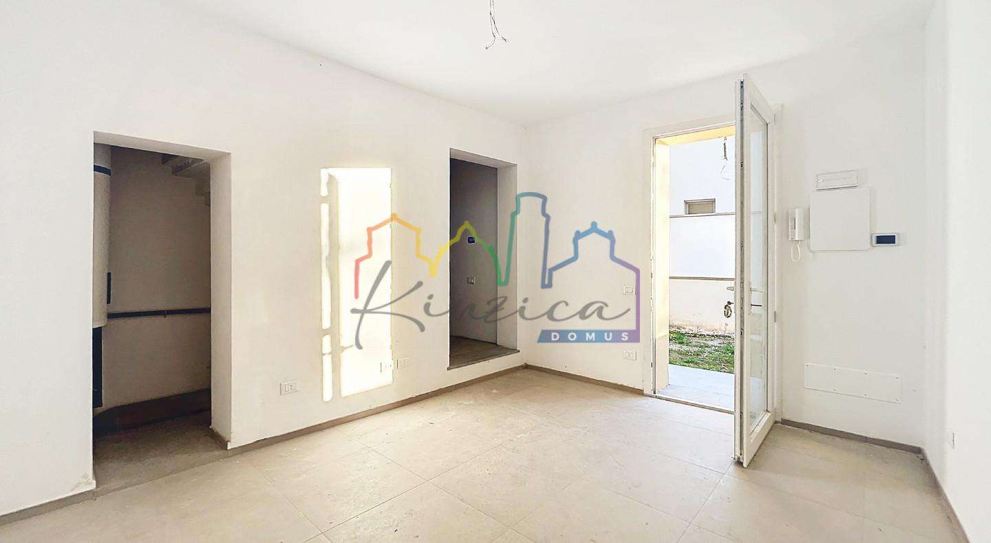 intera palazzina in vendita a San Giuliano Terme in zona Arena-Metato