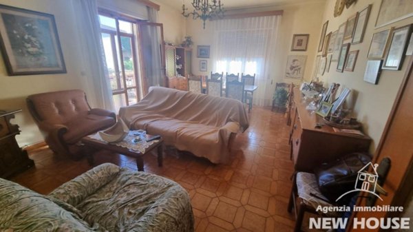 appartamento in vendita a San Giuliano Terme in zona Sant'Andrea in Pescaiola