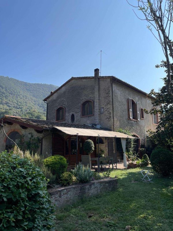 casa indipendente in vendita a San Giuliano Terme in zona Rigoli
